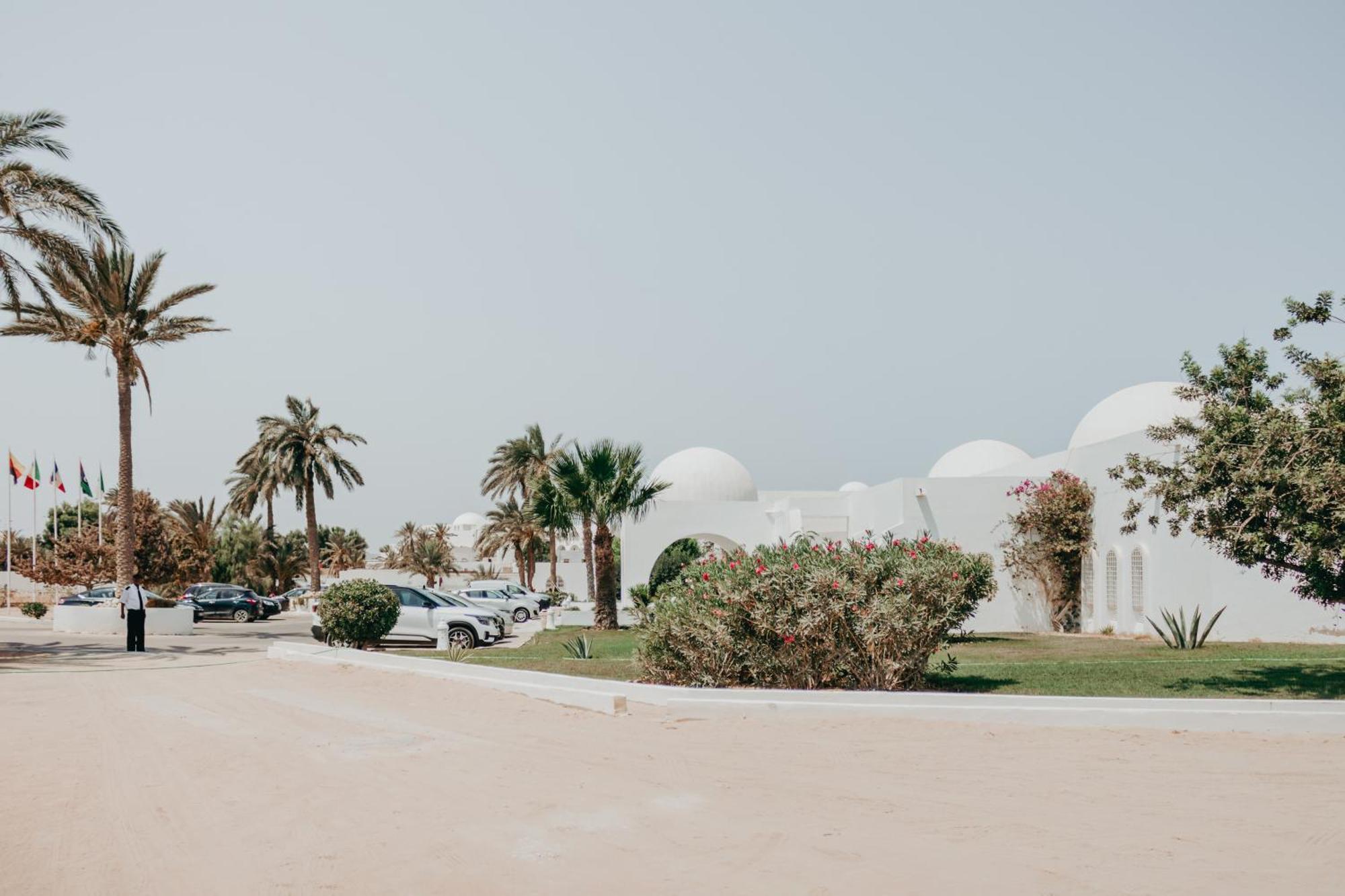 Hotel Bougainvillier Djerba Taguermess Exteriér fotografie